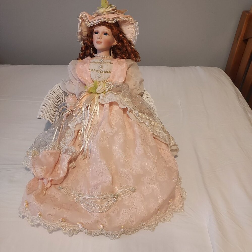 2003 Alexandra Porcelain Doll by Hollylane